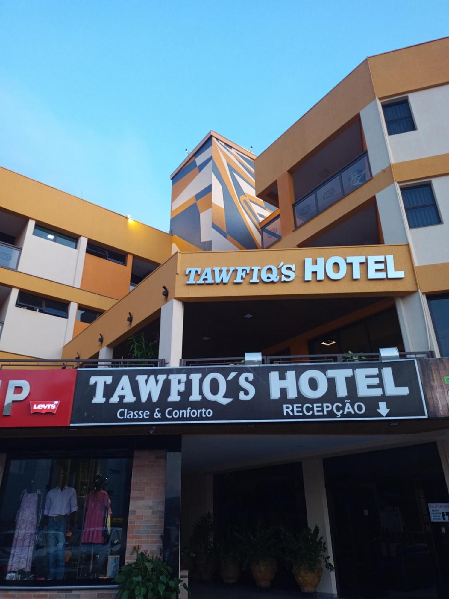 Tawfiqs Hotel Barra do Garças Eksteriør billede